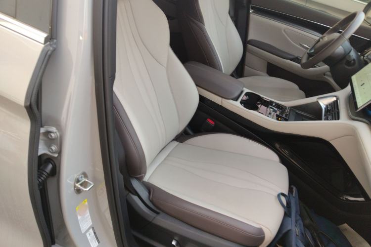 Used BYD Song PLUS New Energy 2025 EV Intelligent Driving Version 520km Premium Model