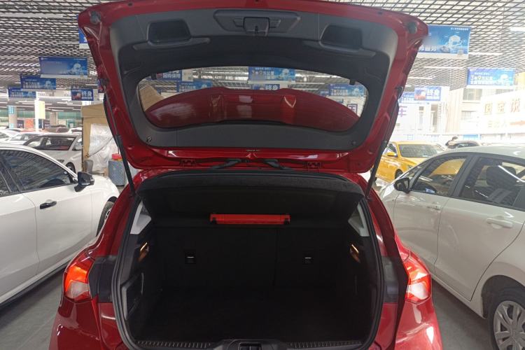 Used Ford Focus 2021 Hatchback EcoBoost 180 Automatic Titanium Edition
