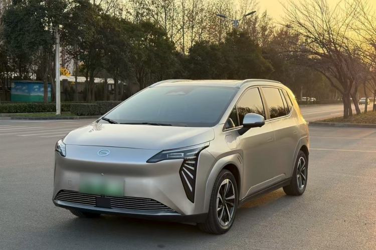 Used AION Y 2023 Younger Star Edition