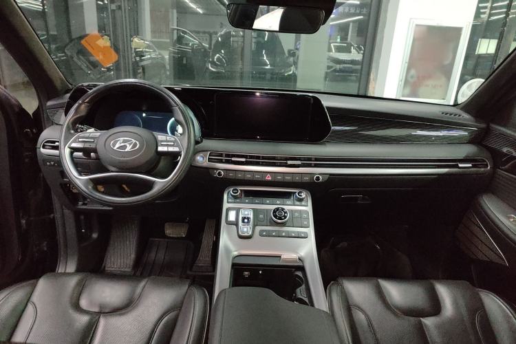 Used Hyundai Palisade 2023 3.5L Automatic All-Wheel Drive Calligraphy