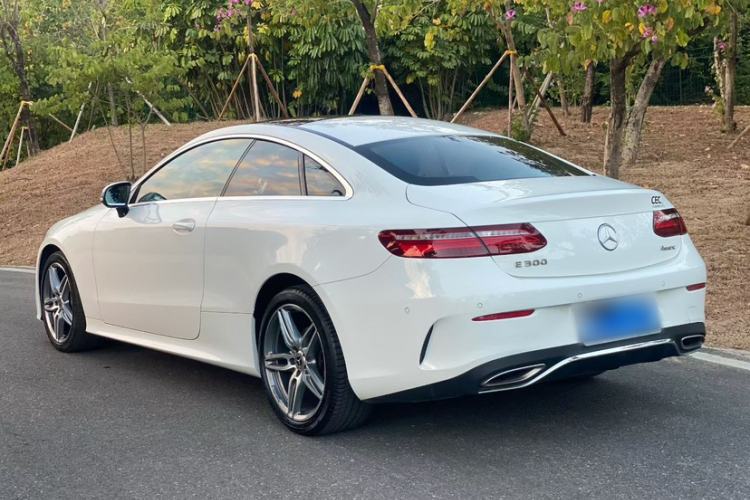 Used Mercedes-Benz E-Class 2017 E 200 4MATIC Coupe
