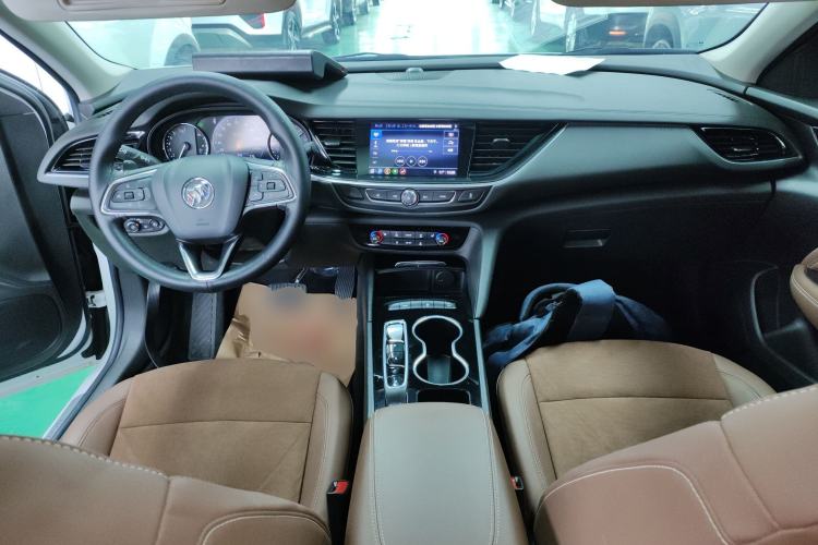 Used Buick Regal 2020 552T Luxury Version
