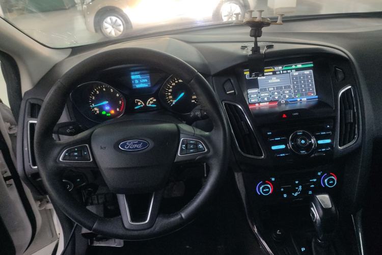 Used Ford Focus 2015 Sedan 1.6L Automatic Trend Model
