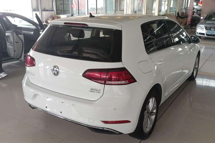 Used Volkswagen Golf 2019 280TSI DSG Comfort Version China VI Standard

