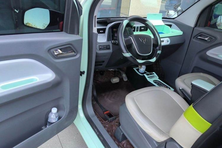 Used Wuling Hongguang MINIEV 2022 Macaron Premium Model – Lithium Iron Phosphate
