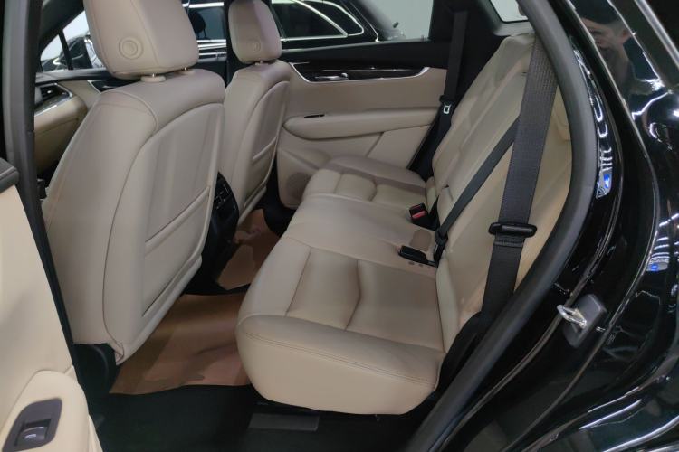 Used Cadillac XT5 2018 25T Luxury Model