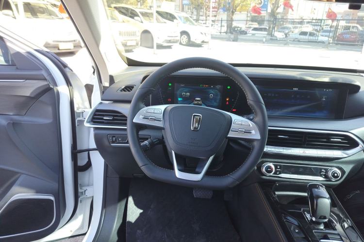 Used Bestune T77 2020 PRO 280 TID Automatic Luxury Model
