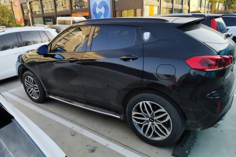 Used Wey VV5 2017 2.0T Ultra-Luxury Version
