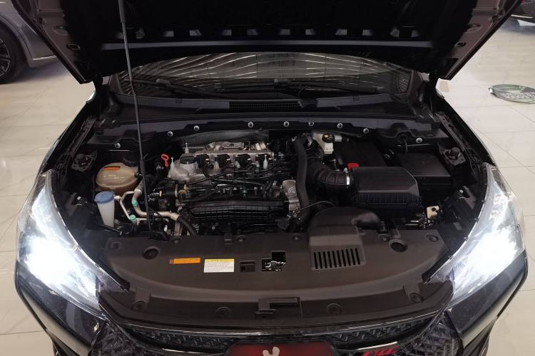 Used Dongfeng Aeolus Yixuan 2021 230T Automatic Hunter Edition
