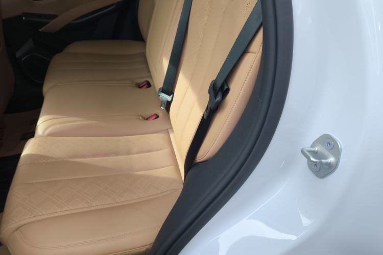 Used BYD Song L DM-i 2024 112 km Leading Edition