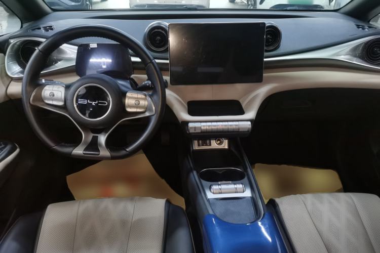 Used BYD Dolphin 2023 420 km Free Version