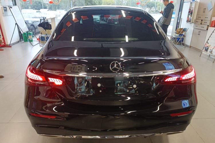 Used Mercedes-Benz E-Class 2022 Second Facelift E 300 L Sporty and Stylish Edition
