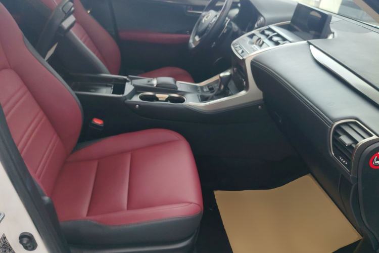 Used Lexus NX 2020 300h Front-Drive FENGSHANG Version China VI Standard
