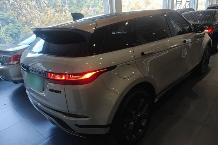 Used Land Rover Range Rover Evoque 2023 Aurora L 249 PS Collins Antique Bronze Special Edition
