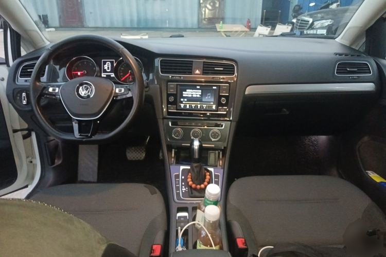 Used Volkswagen Golf 2018 230TSI Automatic Comfort Model
