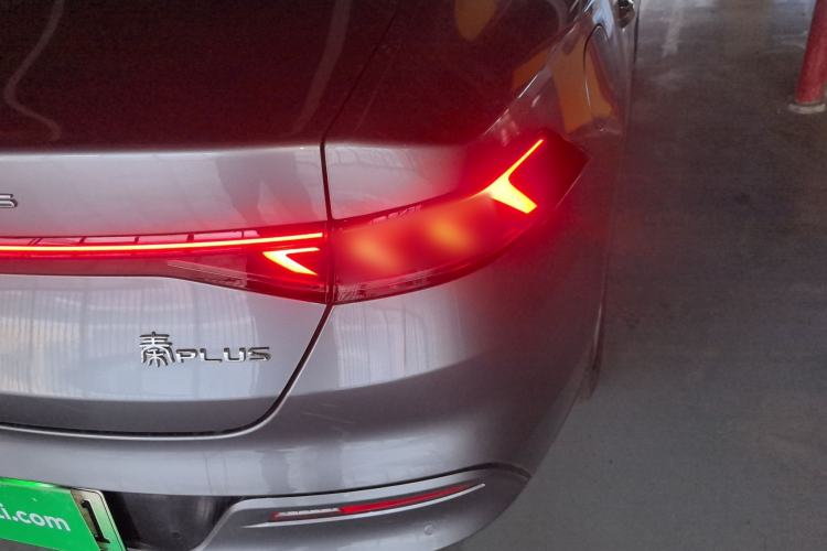 Used BYD Qin PLUS 2024 Honor Edition EV 420KM Beyond Model