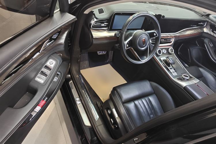Used Hongqi H9 2022 2.0T Smart Connect Flagship Edition
