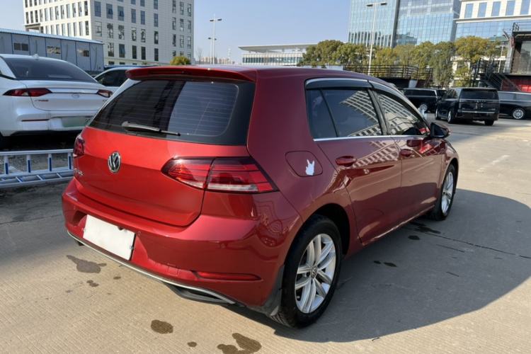 Used Volkswagen Golf 2018 1.6L Automatic Comfort Model
