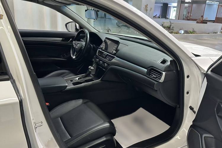 Used Honda Accord 2018 260TURBO Elite Edition China VI
