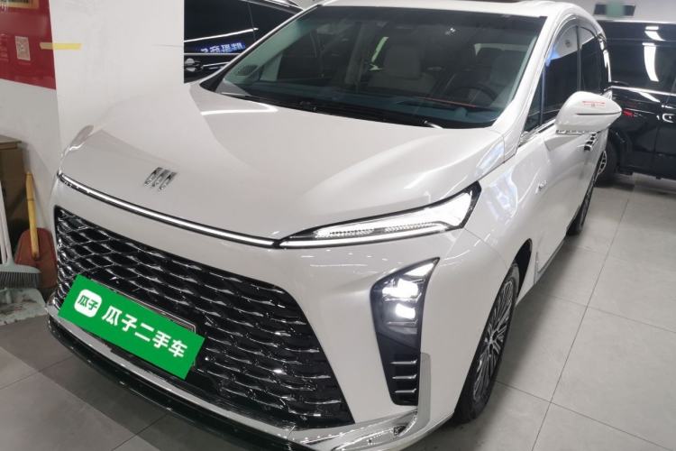 Used Buick GL8 New Energy 2024 Lu Zun Luxury Edition 6-Seater
