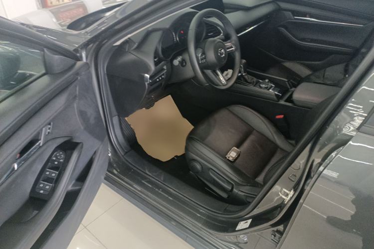 Used Mazda Mazda 3 Axela 2023 2.0L Automatic Zhiya Edition
