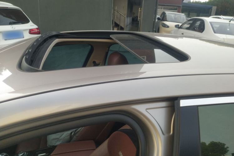 Used BMW 5 Series 2017 525Li Leading Model