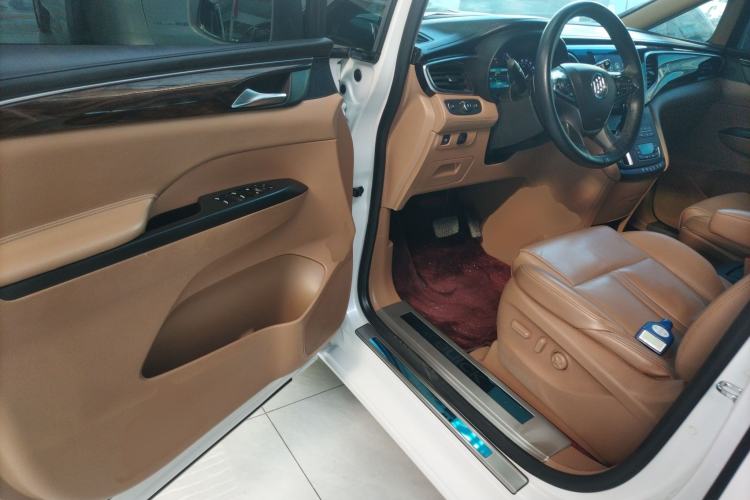 Used Buick GL8 2017 ES 28T Premium Version China V Standard
