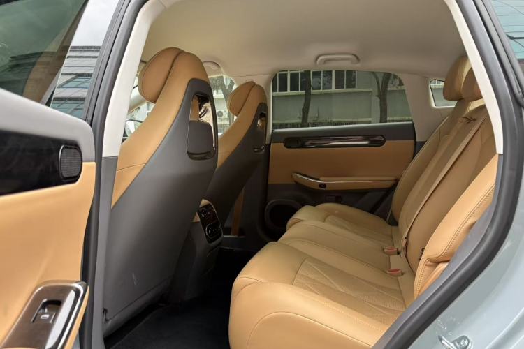 Used Leapmotor C01 2024 Range-Extended 316 Deluxe Edition
