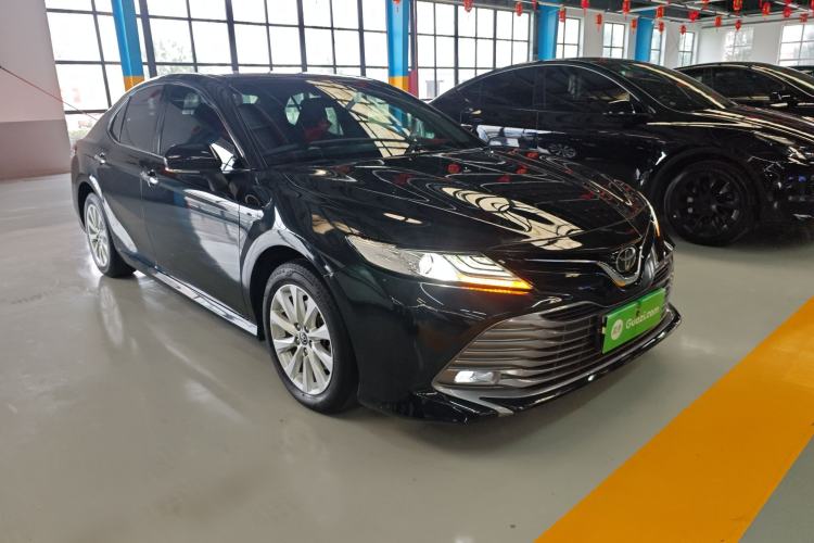 Used Toyota Camry 2019 Revised Version 2.0G Luxury Edition
