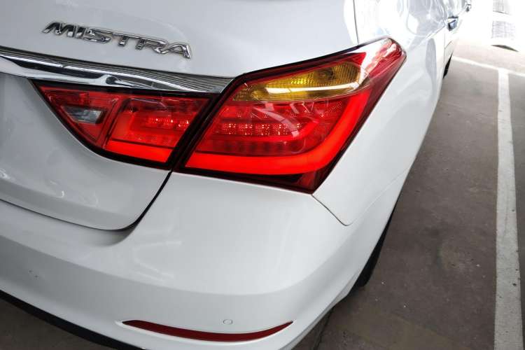 Used Hyundai Mistra 2014 1.8L Automatic Deluxe DLX Model
