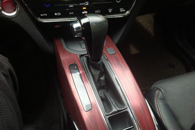 Used Honda XR-V 2015 1.8L VTi CVT Luxury Edition