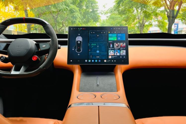 Used  YU7 2025 Ultra-Long Range High-Performance All-Wheel-Drive Max Edition
