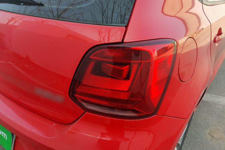 Used Volkswagen Polo 2014 1.4L Manual Fashion Edition
