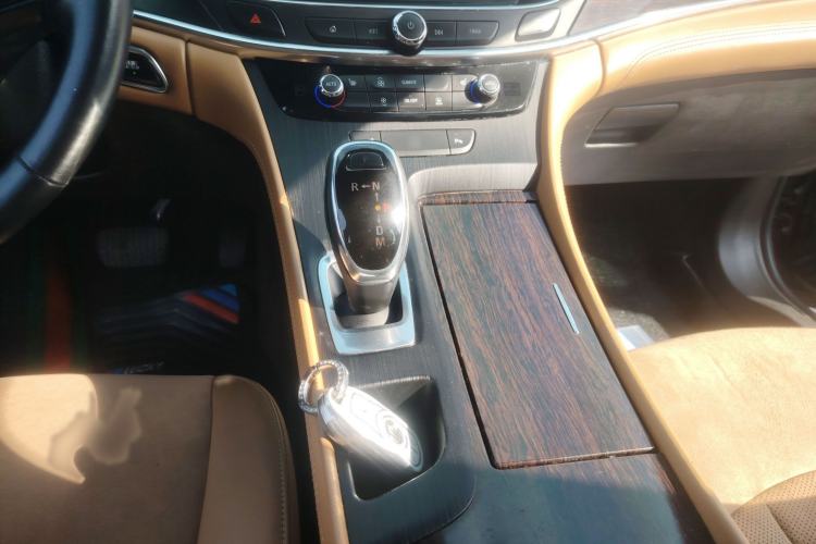 Used Buick LaCrosse 2018 28T Elite Edition
