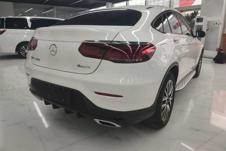 Used Mercedes-Benz GLC Coupe 2020 GLC 300 4MATIC Coupe SUV
