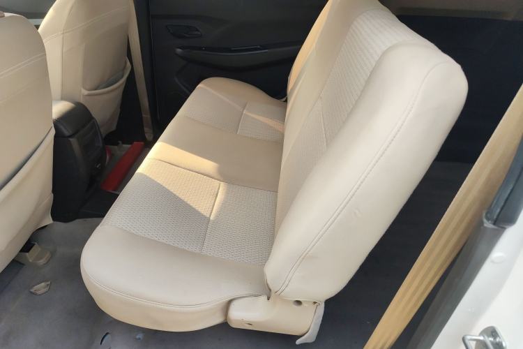 Used Wuling Hongguang 2021 1.5L Revised S Standard Version Hydraulic-Power-Assisted LAR
