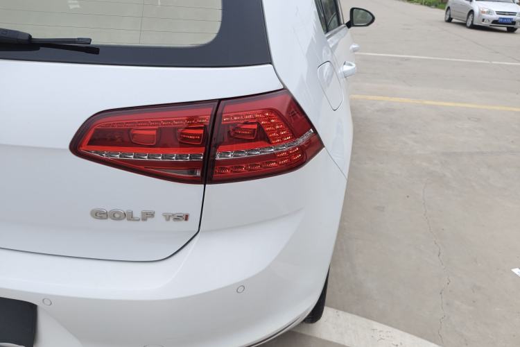 Used Volkswagen Golf 2015 1.4TSI Automatic Comfort Model
