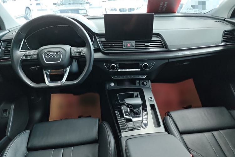 Used Audi Q5L 2022 40T Luxury Dynamic Model
