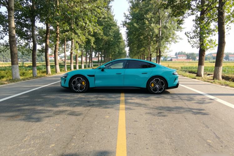 Used  SU7 2024 Four-Wheel Drive Ultra-Long Range Advanced Intelligent Driving Max Edition
