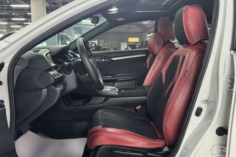 Used Honda Civic 2021 HATCHBACK 220TURBO CVT New Trendsetter