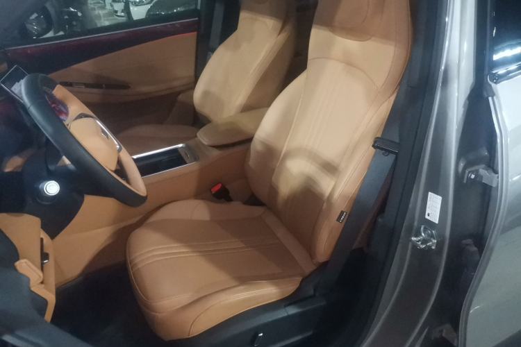 Used  L7 2025 EM-i 115km Exploration+ Edition
