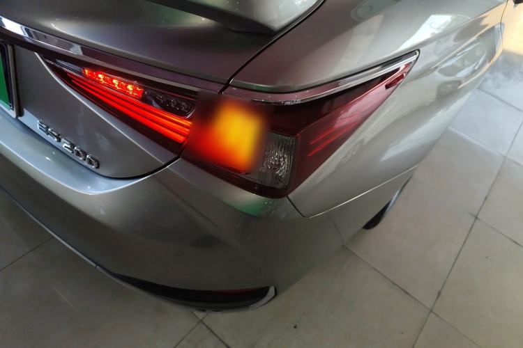 Used Lexus ES 2021 200 Excellence Edition
