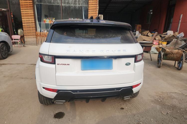 Used Land Rover Range Rover Evoque 2018 240 PS HSE DYNAMIC All-Wheel Drive Edition