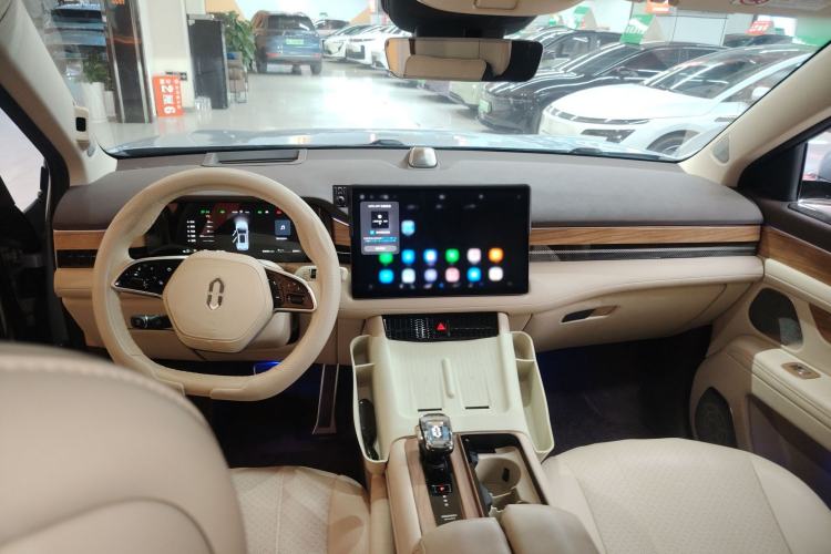 Used Hima AITO M7 2024 1.5T Intelligent Driving 4WD Max Edition 5 Seats
