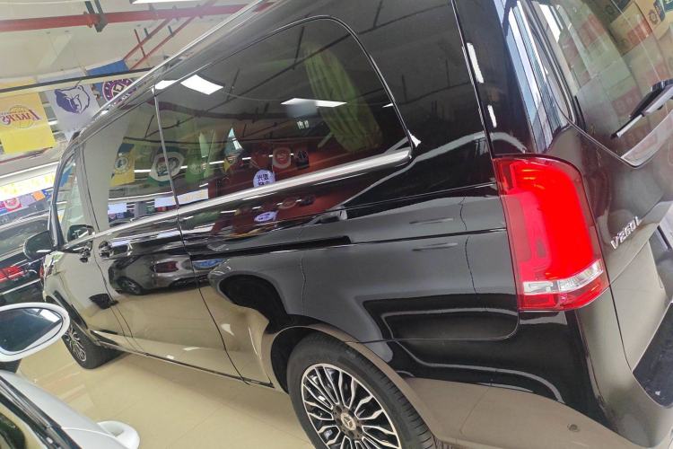 Used Mercedes-Benz V-Class 2018 V 260 L Prestige Extended Version China VI
