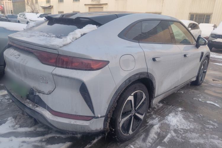 Used BYD Song L EV 2025 Intelligent Driving Version 662 km LiDAR Excellence Edition
