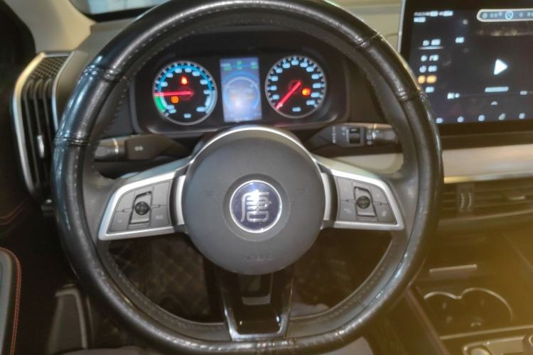 Used BYD Tang New Energy 2018 DM 2.0T All-Wheel Drive Smart Connect & Enjoyment Model 7 Seats China V Emission Standard
