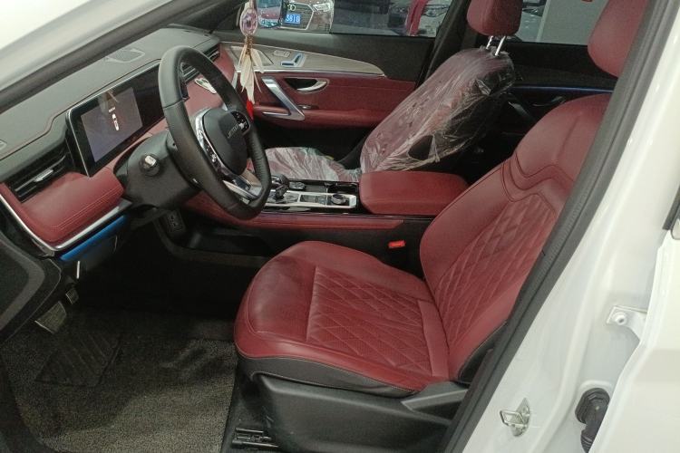 Used JETOUR X70 PLUS 2023 1.6T DCT Stronger PRO+ 5-Seater
