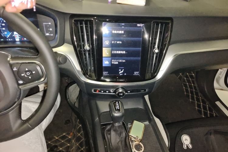 Used Volvo S60 2020 T4 Zhiyi Luxury Edition