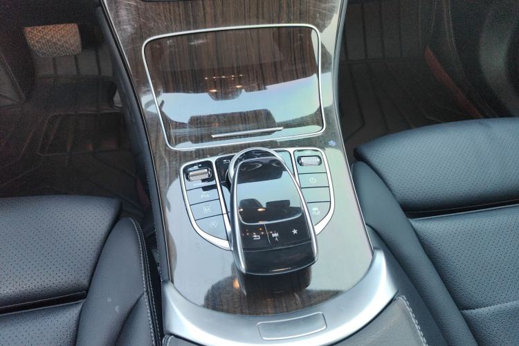 Used Mercedes-Benz GLC 2018 GLC 260 4MATIC Dynamic Edition
